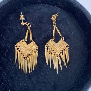 Gold tone drop earrings. Aztec